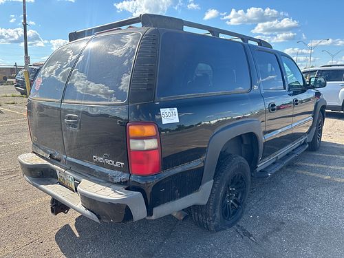 2003 CHEVROLET SUBURBAN 1500 - Thumbnail 3