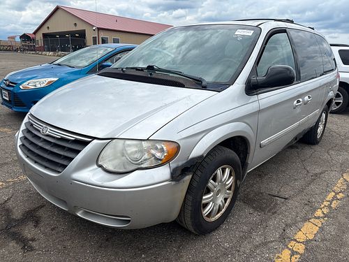 2007 CHRYSLER TOWN COUNTRY - Thumbnail 1