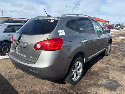 2011 NISSAN ROGUE - Thumbnail 3