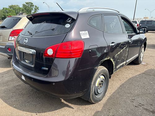 2012 NISSAN ROGUE - Thumbnail 3