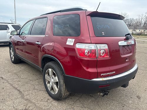 2009 GMC ACADIA - Thumbnail 4