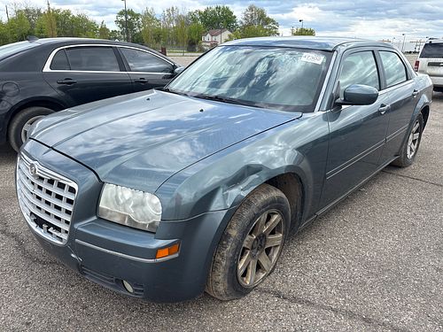 2005 CHRYSLER 300 - Thumbnail 1