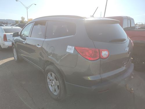 2011 CHEVROLET TRAVERSE - Thumbnail 4