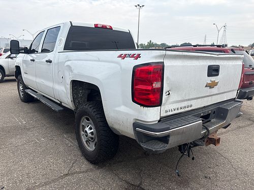 2018 CHEVROLET SILVERADO 2500 - Thumbnail 4