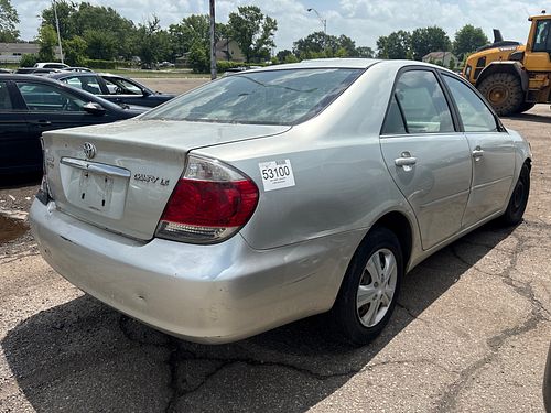 2005 TOYOTA CAMRY - Thumbnail 3