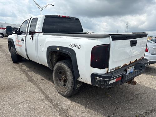 2008 CHEVROLET SILVERADO 2500 - Thumbnail 4