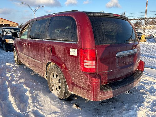 2010 CHRYSLER TOWN COUNTRY - Thumbnail 4