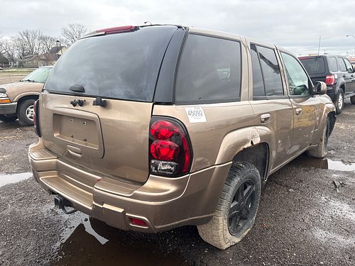 2002 CHEVROLET TRAILBLAZER - Thumbnail 3