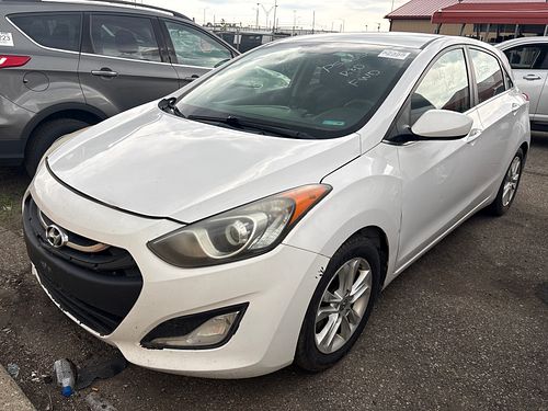 2013 HYUNDAI ELANTRA - Thumbnail 1