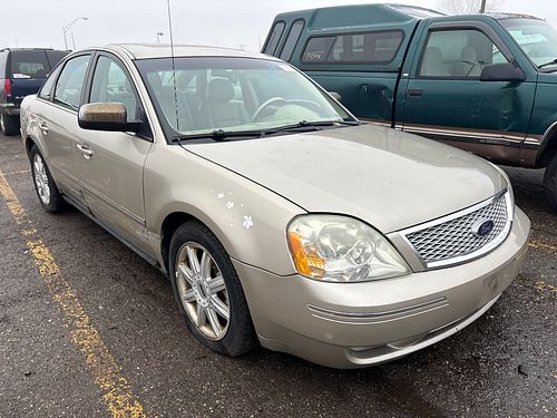 2005 FORD 500 - Thumbnail 2