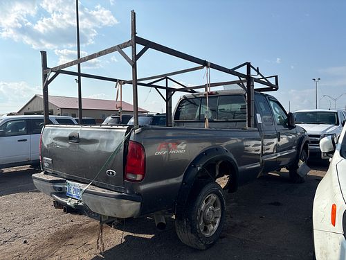 2006 FORD F350SD - Thumbnail 3