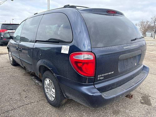 2004 DODGE CARAVAN - Thumbnail 4
