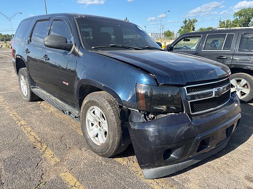 2008 CHEVROLET TAHOE - Thumbnail 2