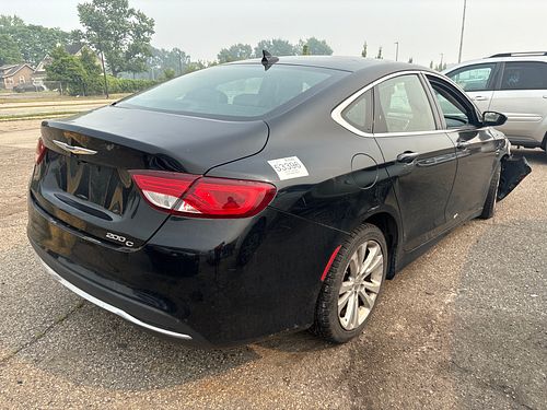 2015 CHRYSLER 200 - Thumbnail 3