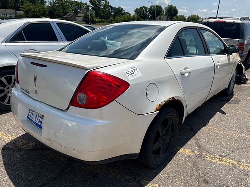 2009 PONTIAC G6 - Thumbnail 3
