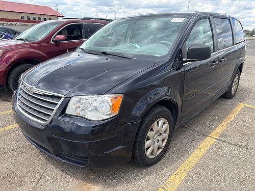 2010 CHRYSLER TOWN COUNTRY - Thumbnail 1