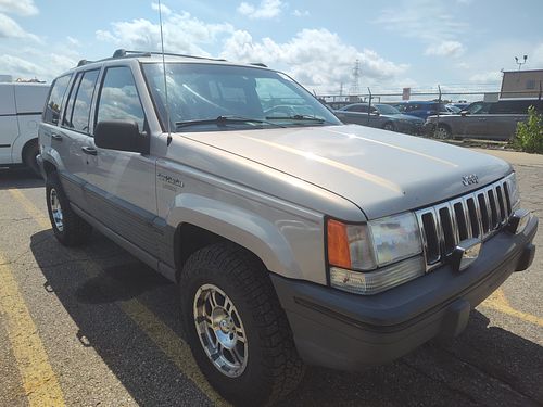1995 JEEP GRAND CHEROKEE - Thumbnail 2