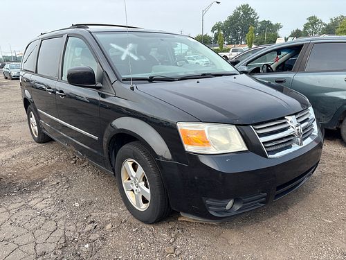 2010 DODGE CARAVAN - Thumbnail 2