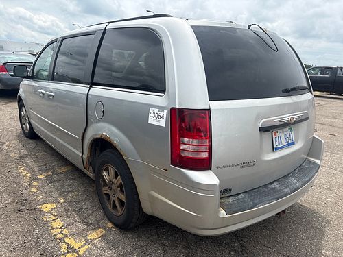 2008 CHRYSLER TOWN COUNTRY - Thumbnail 4