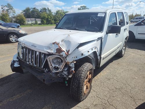 2012 JEEP LIBERTY - Thumbnail 1