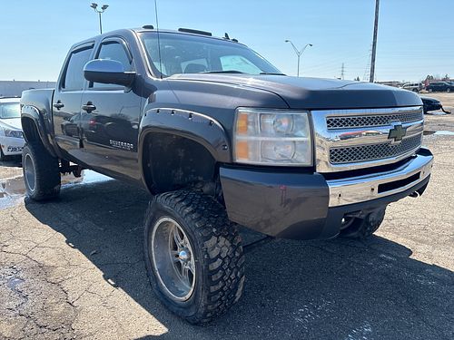 2010 CHEVROLET SILVERADO 1500 - Thumbnail 2