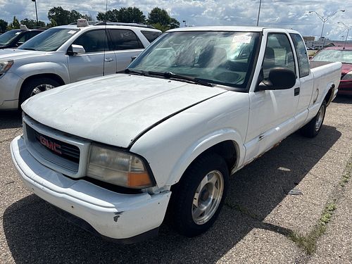 2001 GMC SONOMA - Thumbnail 1