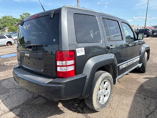 2011 JEEP LIBERTY - Thumbnail 3
