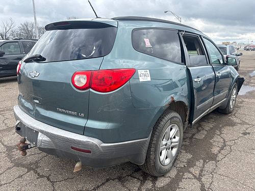 2009 CHEVROLET TRAVERSE - Thumbnail 3