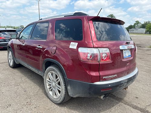 2011 GMC ACADIA - Thumbnail 4