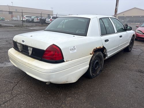 2008 FORD CROWN VIC - Thumbnail 3