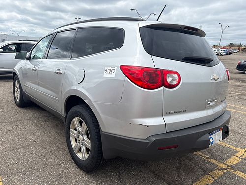 2009 CHEVROLET TRAVERSE - Thumbnail 4