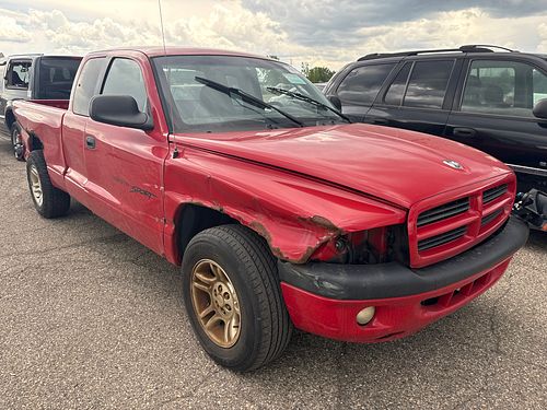 2001 DODGE DAKOTA - Thumbnail 2