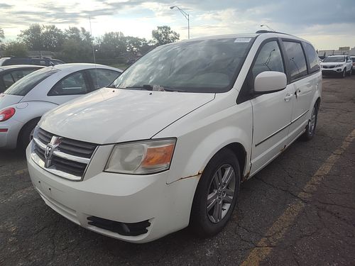 2010 DODGE CARAVAN - Thumbnail 1