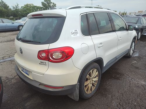 2010 VOLKSWAGEN TIGUAN - Thumbnail 3