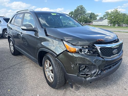 2012 KIA SORENTO - Thumbnail 2