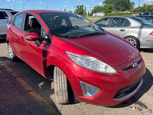 2011 FORD FIESTA - Thumbnail 2