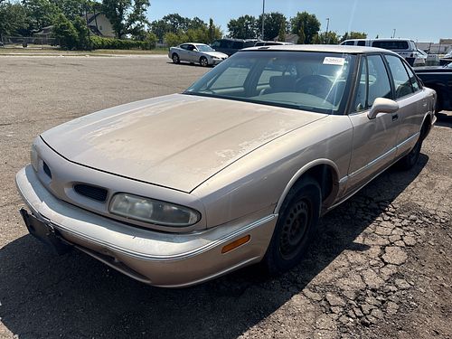 1999 OLDSMOBILE EIGHTY-EIGHT - Thumbnail 1