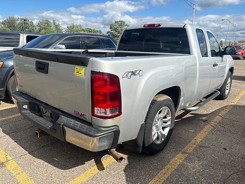 2011 GMC SIERRA 1500 - Thumbnail 3