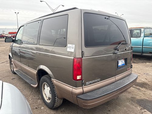 1999 GMC SAFARI - Thumbnail 4