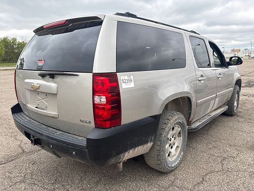 2008 CHEVROLET SUBURBAN 1500 - Thumbnail 3