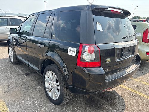 2010 LAND ROVER LR2 - Thumbnail 4