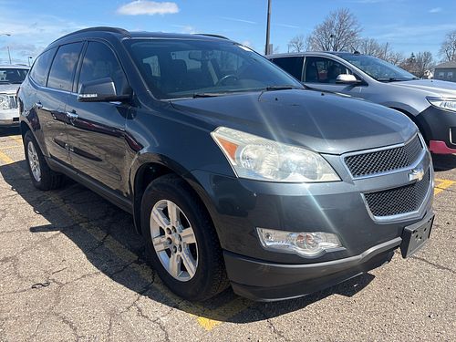 2011 CHEVROLET TRAVERSE - Thumbnail 2