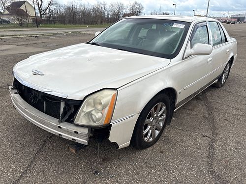 2008 CADILLAC DTS - Thumbnail 1