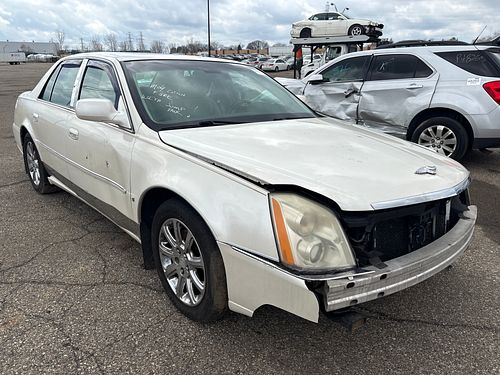 2008 CADILLAC DTS - Thumbnail 2
