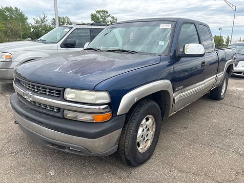 2001 CHEVROLET SILVERADO 1500 - Thumbnail 1