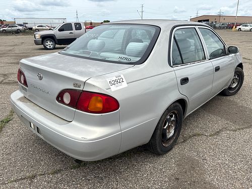 2001 TOYOTA COROLLA - Thumbnail 3