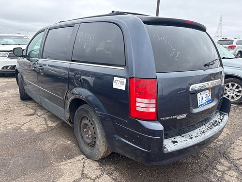 2008 CHRYSLER TOWN COUNTRY - Thumbnail 4