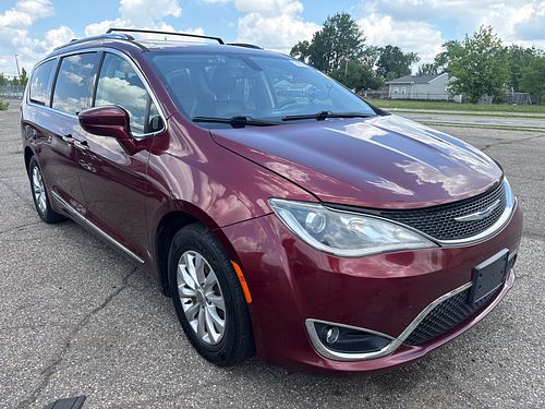 2019 CHRYSLER PACIFICA - Thumbnail 2