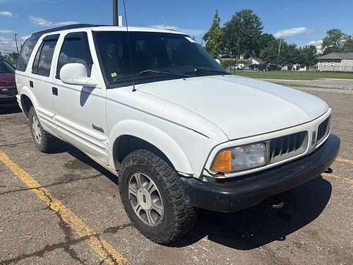 1997 OLDSMOBILE BRAVADA - Thumbnail 2