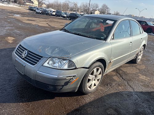 2005 VOLKSWAGEN PASSAT - Thumbnail 1